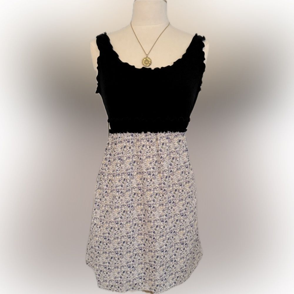 Adorable & comfy floral dress from Target!